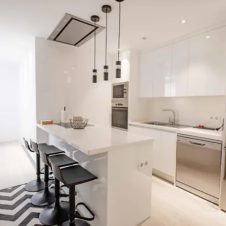 Deluxe Canteras Center *