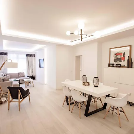 Deluxe Canteras Center Apartment